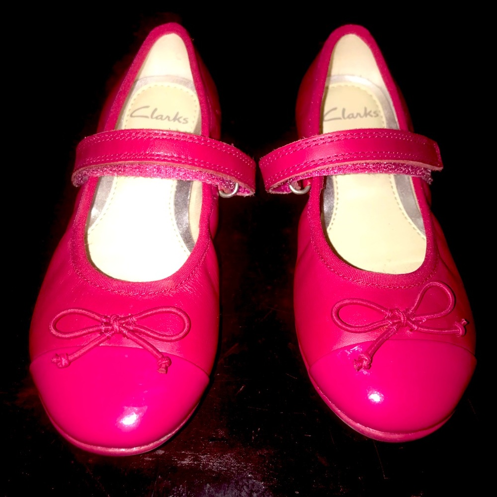 New Clarks All Leather Mary Janes Size 8